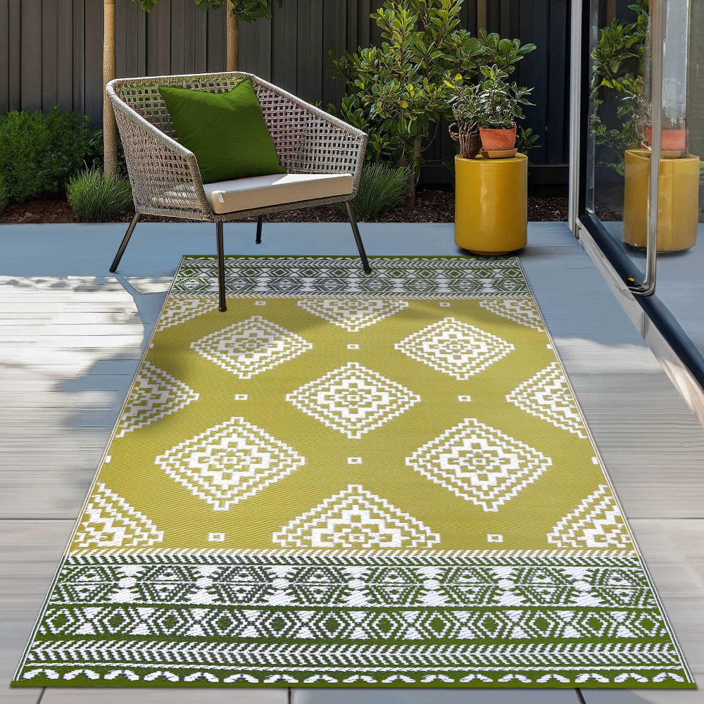 Venice Golden Green Deep Forest Green and White Outdoor Rug