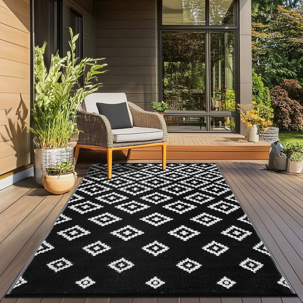 Bettina Black and White Outdoor Rug